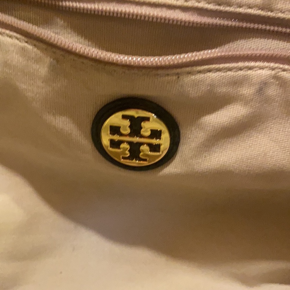 Tory Burch large black tote Ella nylon shoulder bag. - Picture 6 of 9